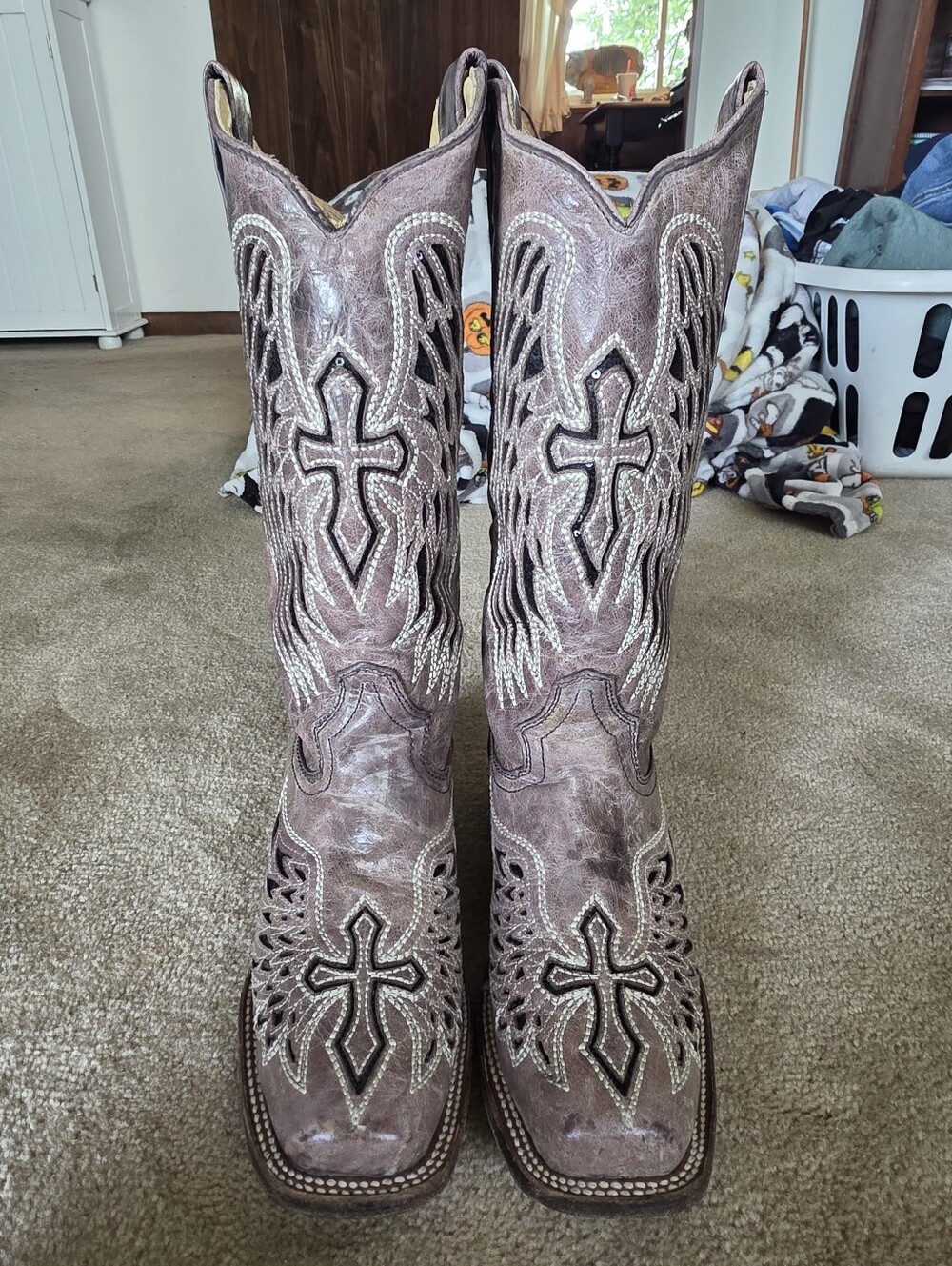 Corral | Western Cross And Wings | Cowboy Boots | Size 10 | Guc